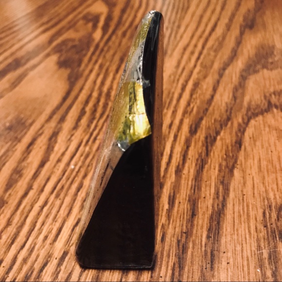 Glass paperweight with foil religious design - Picture 6 of 8